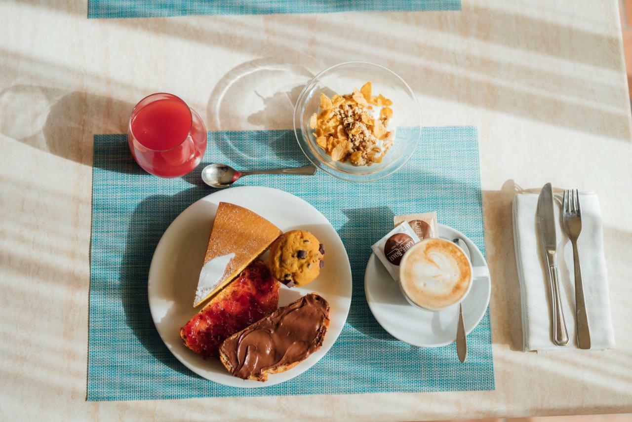 Bed and Breakfast Country Club Sport Alba Adriatica Esterno foto