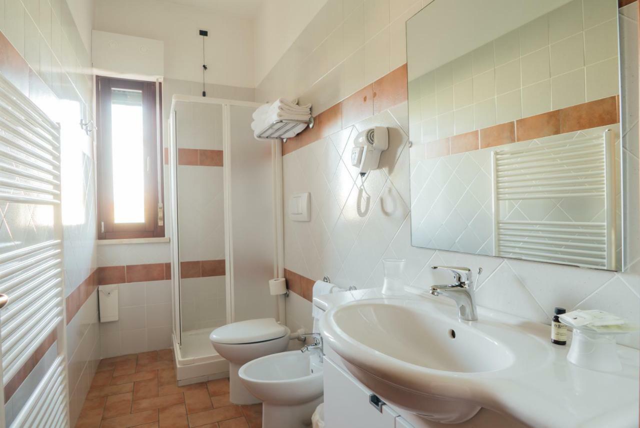 Bed and Breakfast Country Club Sport Alba Adriatica Esterno foto