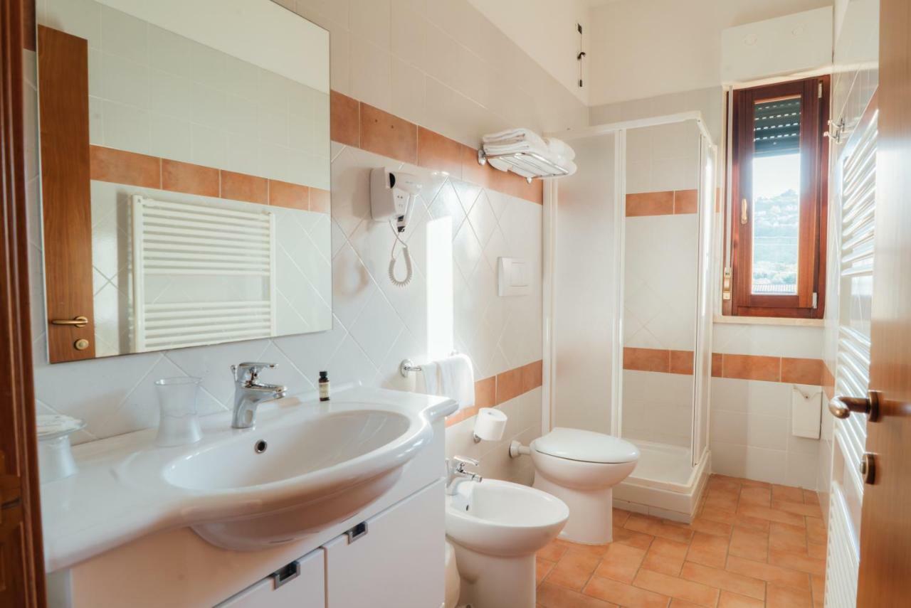 Bed and Breakfast Country Club Sport Alba Adriatica Esterno foto