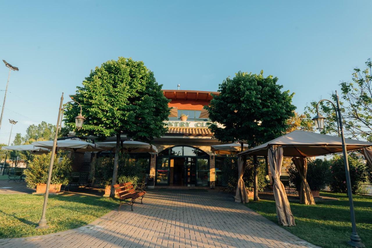 Bed and Breakfast Country Club Sport Alba Adriatica Esterno foto